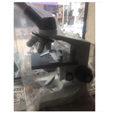 Microscope