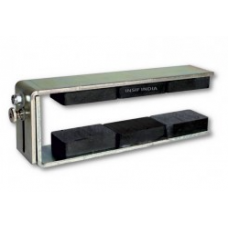 Magnet With Variable Gap