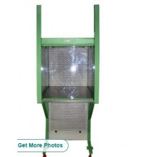 Vertical Laminar Air Flow Cabinet