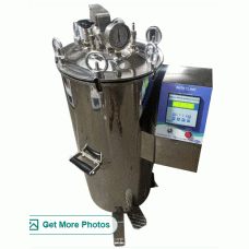 Double Walled Vertical Autoclave