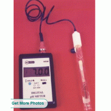 PORTABLE DIGITAL pH METER 