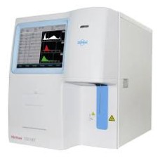 AUTO HEMATOLOGY ANALYZER WITH TOUCH SCREEN