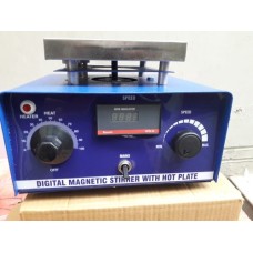 Digital Magnetic Stirrer With Hot Plate