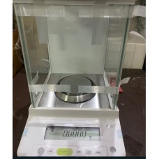 Laboratory Weighing Balance