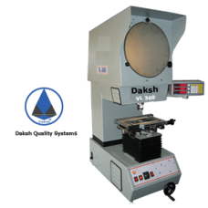 PROFILE PROJECTOR WITH DIGITAL DATA PROCESSOR