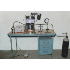 BOMB CALORIMETER