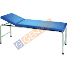 GM 9002 Examination Couch