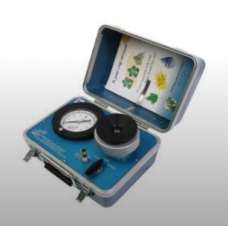 Model 600 Pressure Chamber Instrument