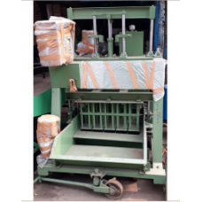 Concrete Block Making Machine