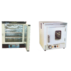 LABORATORY HOT AIR OVEN (MEMMERT TYPE)