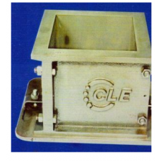 Cube Moulds