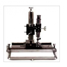 Travelling Microscope