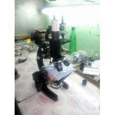 Microscope