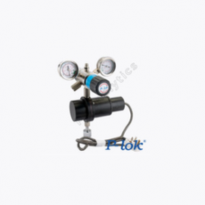 Two Stage Cylinder Regulator With Pre Heater